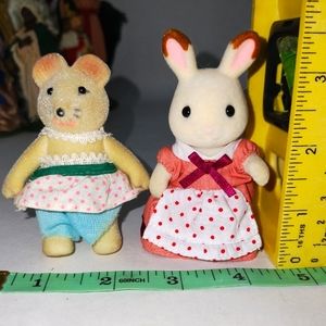 Sylvanian Calico Critters Hopscotch Rabbit Family Mother and Mouse Friend